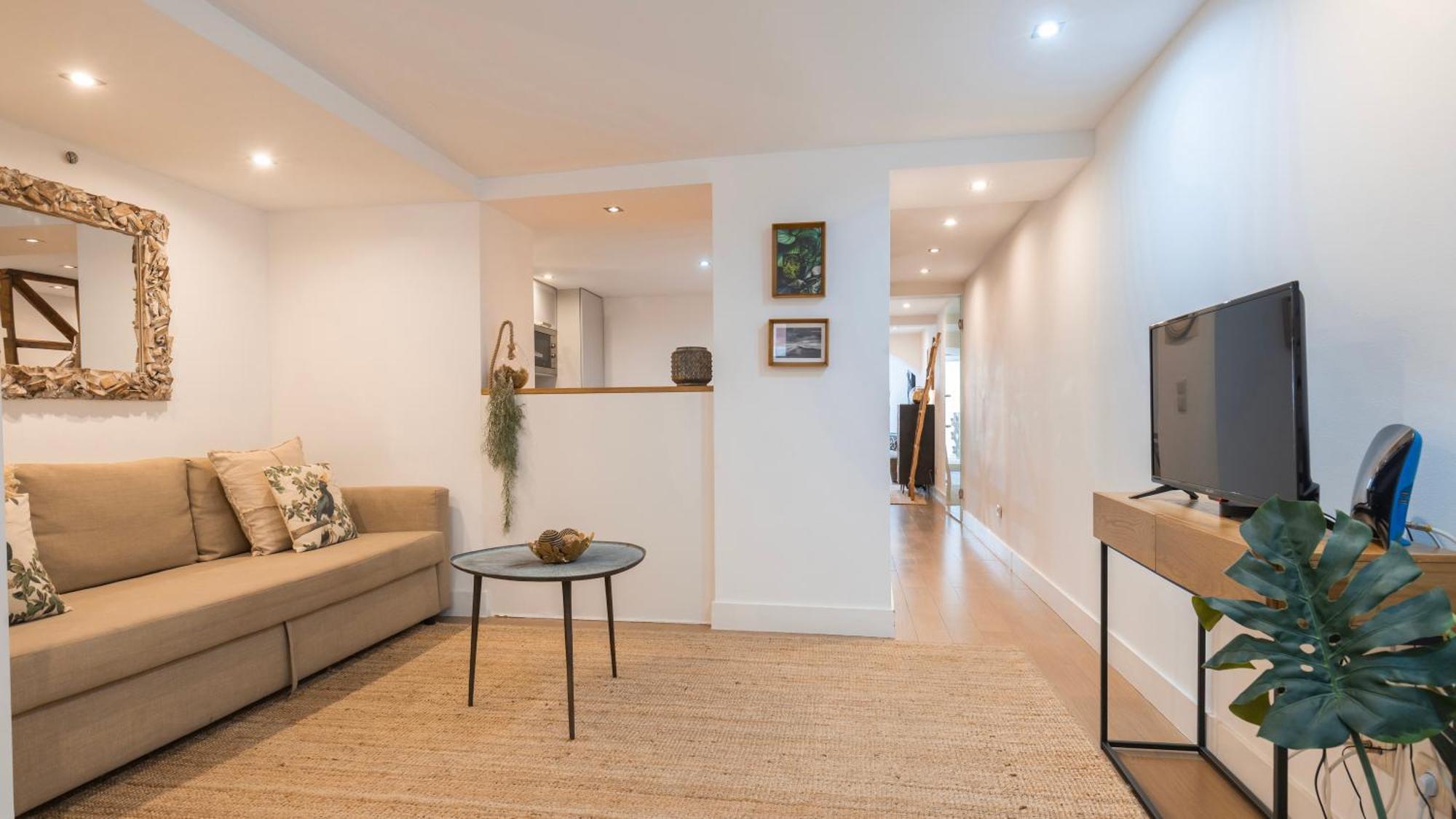 Apartment 1bdr With Terrace In Alfama Centre By Lovelystay