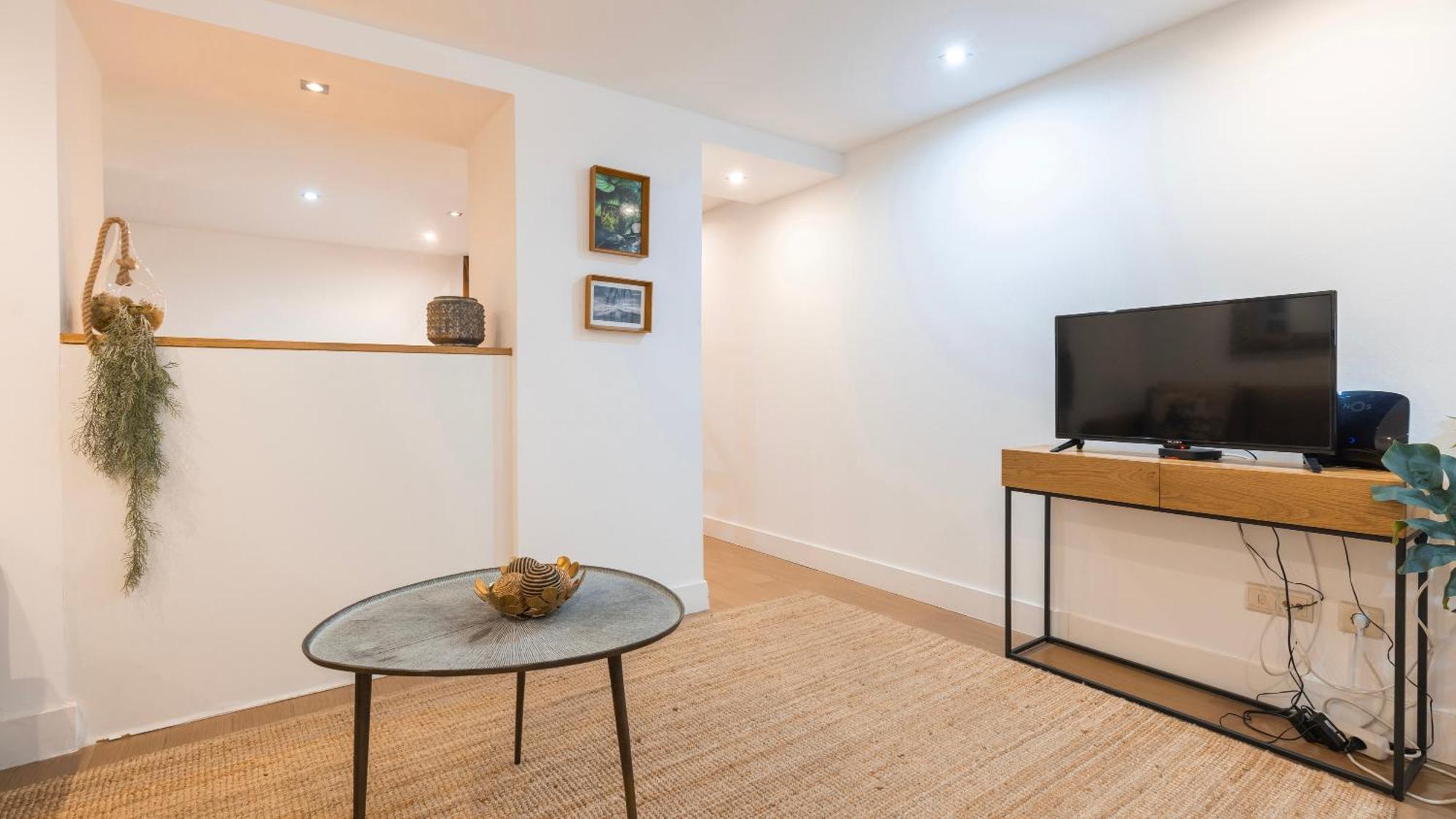 Apartment 1bdr With Terrace In Alfama Centre By Lovelystay *