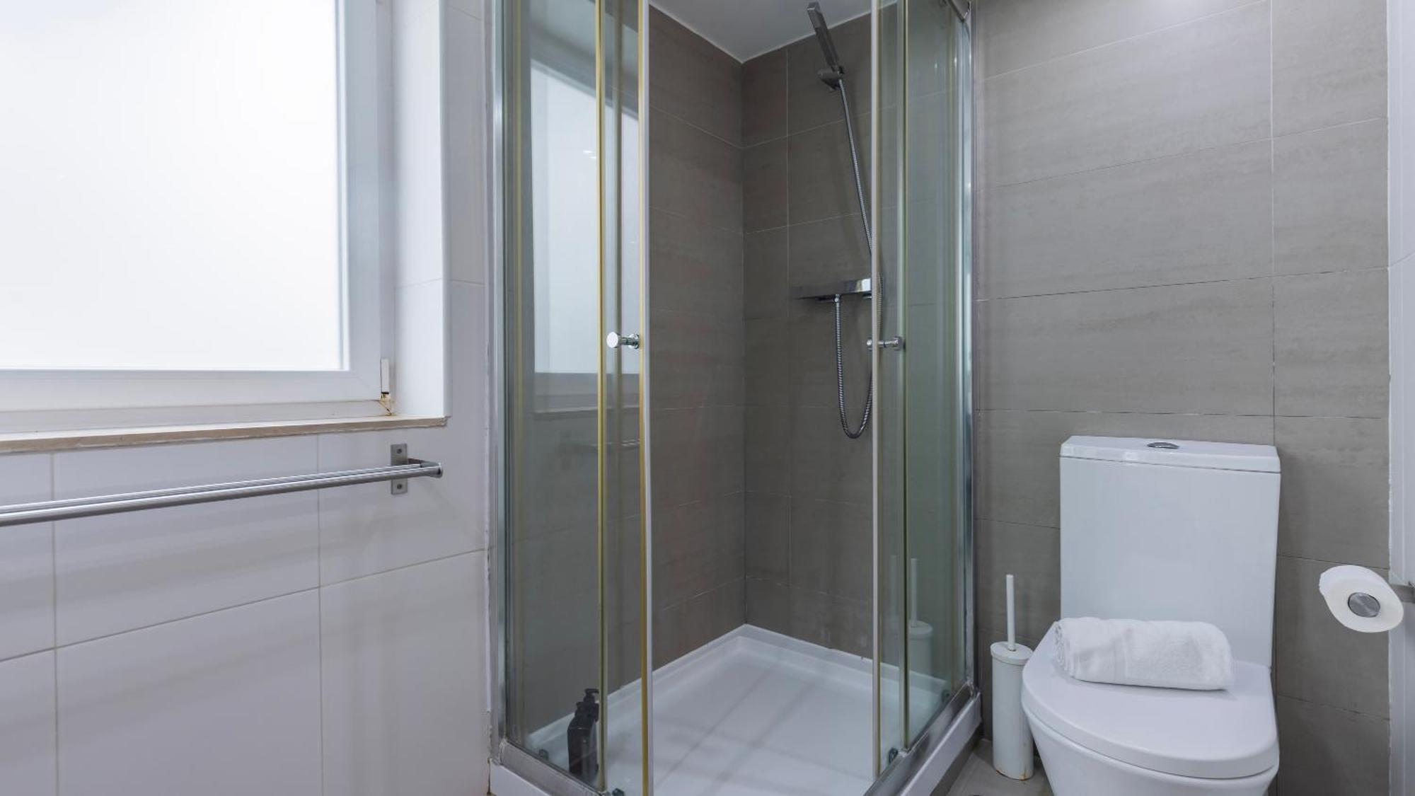 1bdr With Terrace In Alfama Centre By Lovelystay Apartment Lissabon
